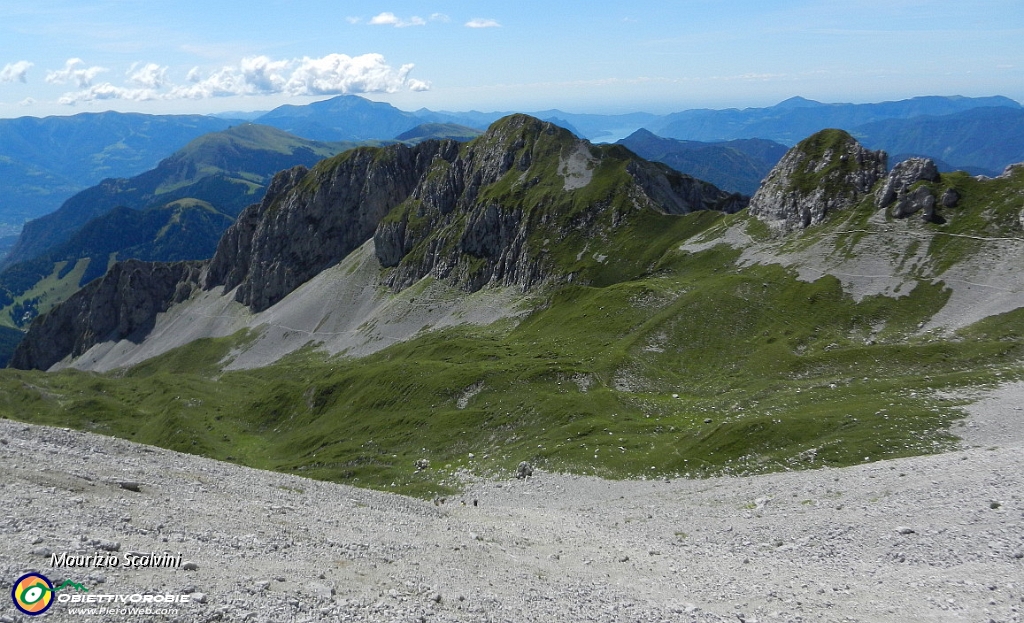 18 Panorama dalla grotta.JPG